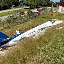 vliegtuig-schiet-van-landingsbaan-in-brazilie.jpg