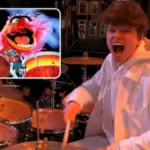 drummer-sven-van-der-meer-gaat-los-in-the-passion-hij-doet-kijkers-denken-aan-animal-van-the-muppets.webp