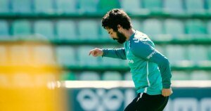 isco-pelota-U17422511032osJ-1200x630@diario_abc.jpg
