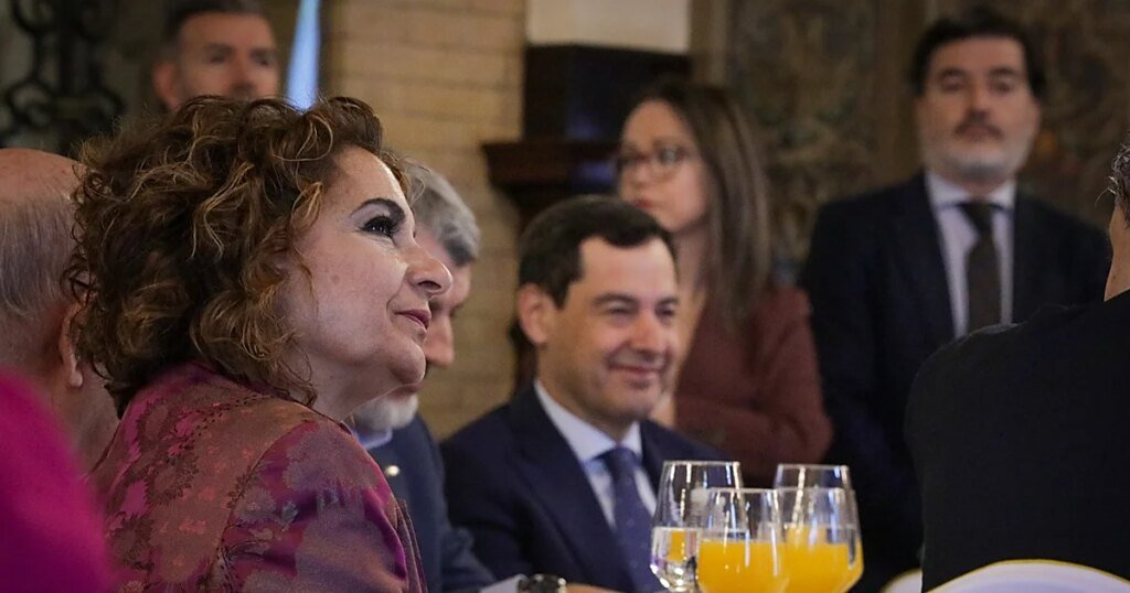 juanma-moreno-andaluciass-U22638243037NHt-1200x630@diario_abc.jpg