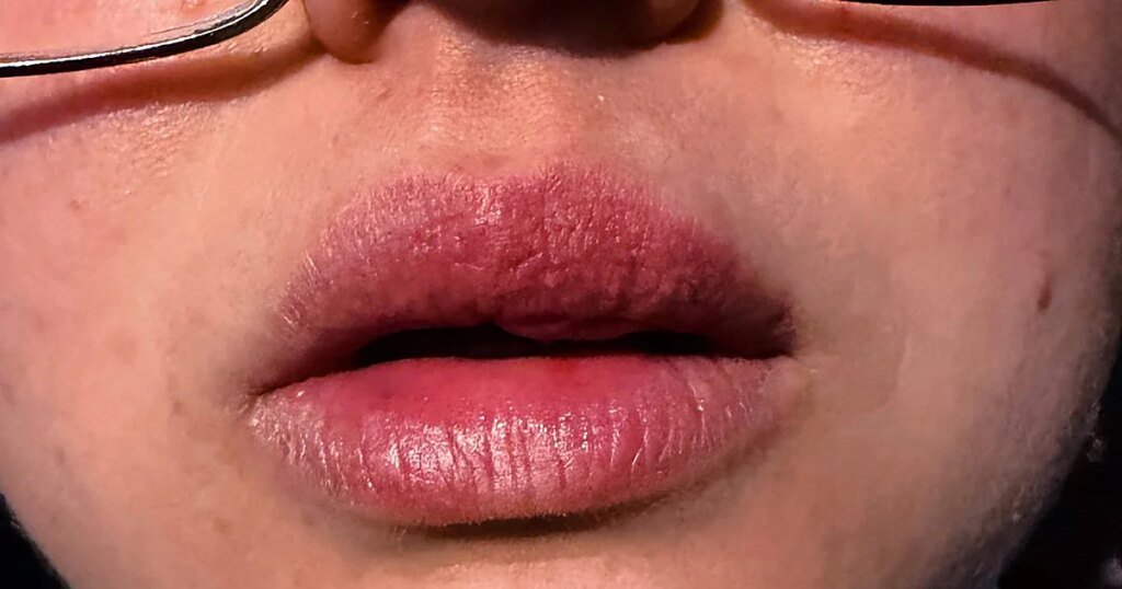 labio-cristo-gracia-U78105762361QGf-1200x630@diario_abc.jpg