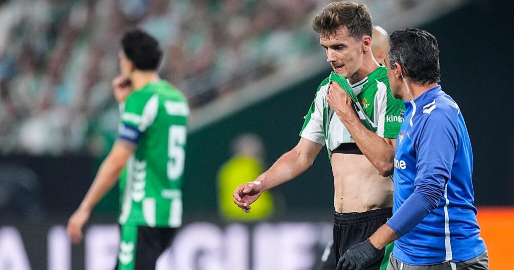 llorente-choque-bartra-ep-U08455126870hwt-1200x630@diario_abc.jpg