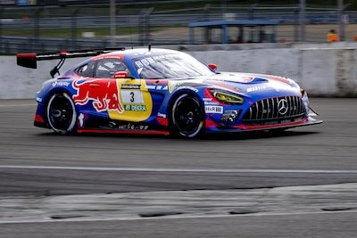 nurburg-max-verstappen-van-het-mercedes-amg-team-verstappen-racing-tijdens-de-adac-kwalificatie-24h.jpeg