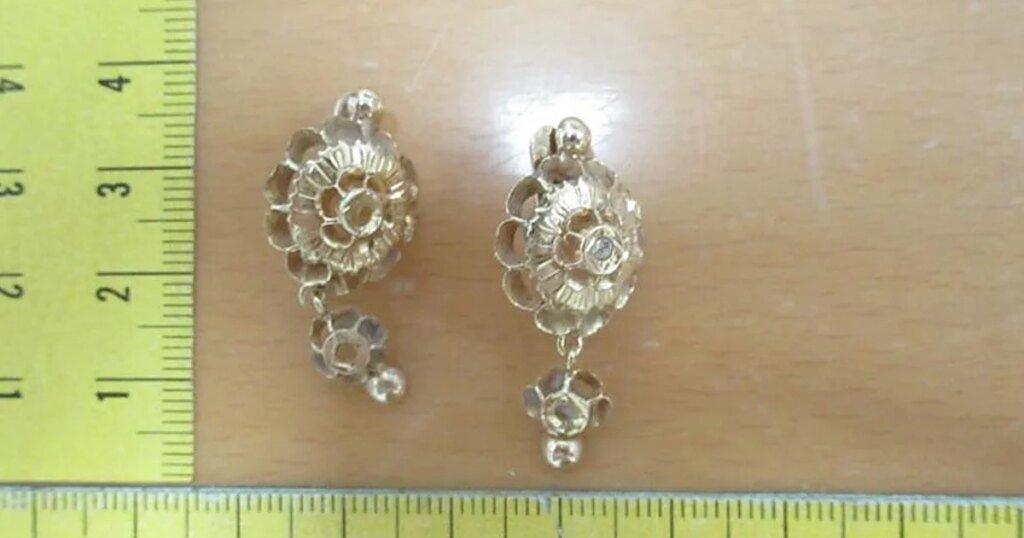 pendientes-robados-U35177581886xHZ-1200x630@diario_abc.jpg