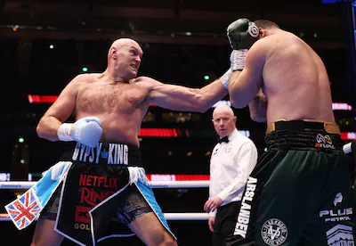tyson-fury-links.webp