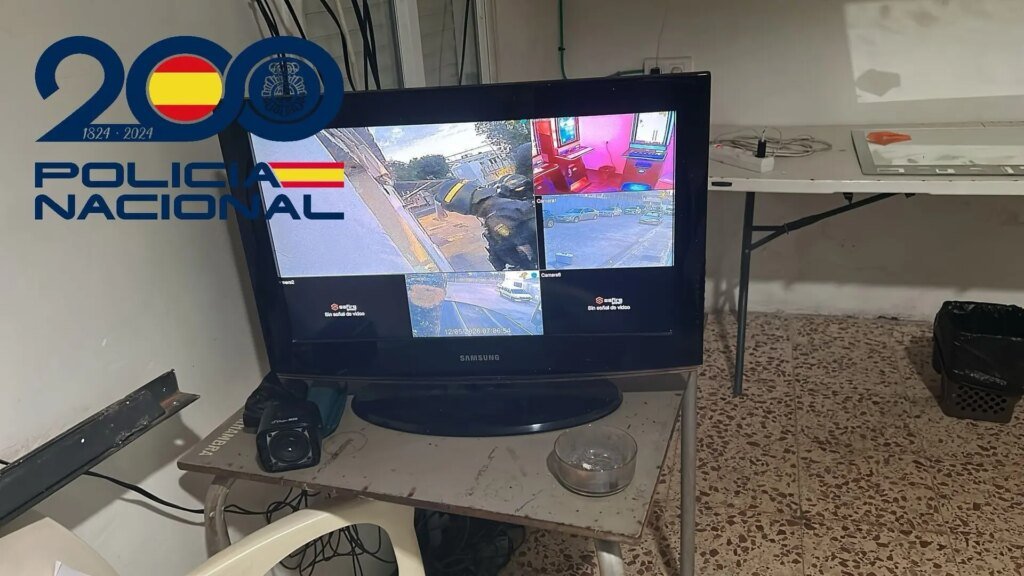 6a1752bdbe74e1-54319481.jpeg