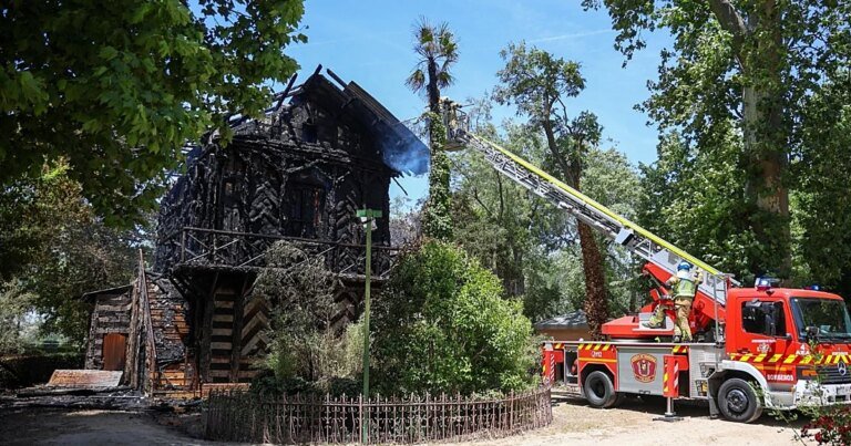 Incendio20casa20corcho-U55477566172zlc-1200x630@diario_abc.jpg