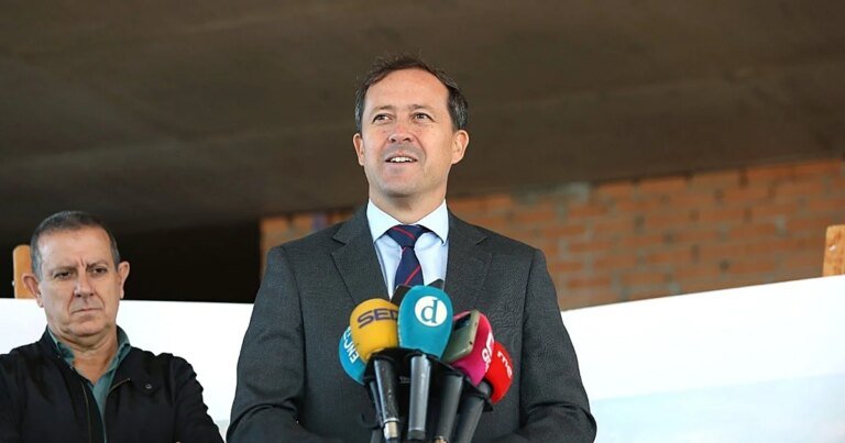 carlos-U27661800578QYY-1200x630@diario_abc.jpg