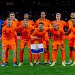 nederland-noorwegen-voorberieding-wk-amerika-2026-elftalforto-staand-vlnr-bart-verbruggen-mickey-van.jpeg