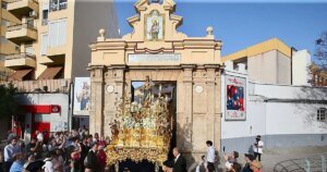 procesion-maria-auxiliadora-U26871121320QFf-1200x630@diario_abc.jpg