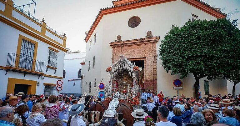 rocios-U35053240382boZ-1200x630@diario_abc.jpeg