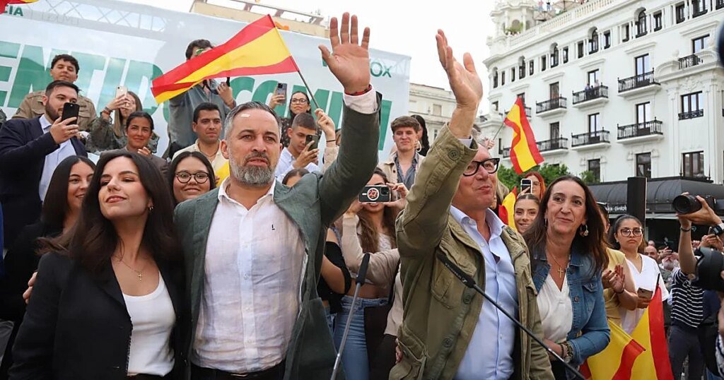 santiago-abascal-cordoba-kEnG-U2022415633207gH-1200x630@diario_abc.jpg