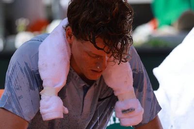 tennis-french-open-roland-garros-paris-france-may-28-2026-italy-s-jannik-sinner-reacts-during-a-brea.webp