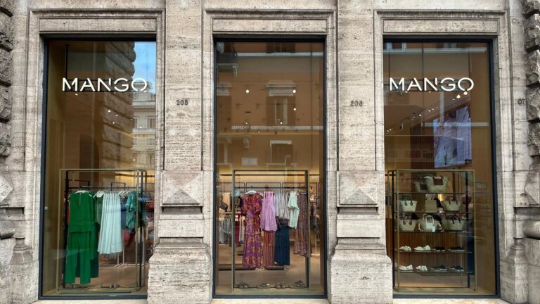 tienda-mango.jpeg