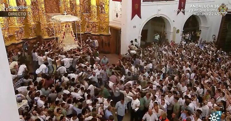virgen-rocio-salto-kjvH-1200x630@diario_abc.jpg