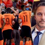 2026-06-25-19-29-50-kansas-nederland-coach-ronald-koeman-spreekt-met-zijn-spelers-tijdens-een-drinkp.webp