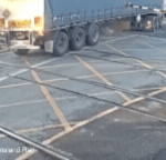 42971b16bdc46ca86b2f3da0573f0e698fa62146-16x9-x0y0w256h144.gif