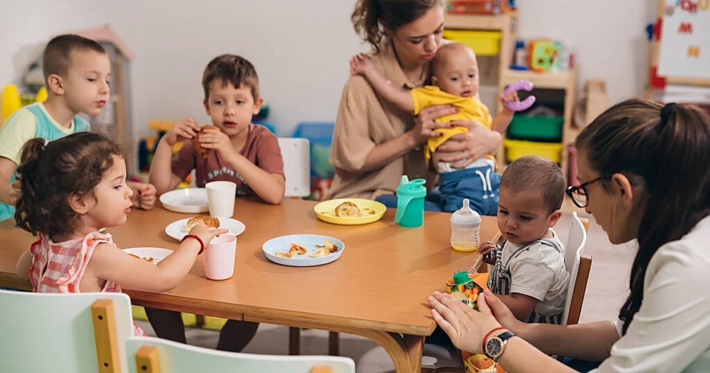 alimentacion_infantil_salud-U01241070750mOL-1200x630@diario_abc.jpg