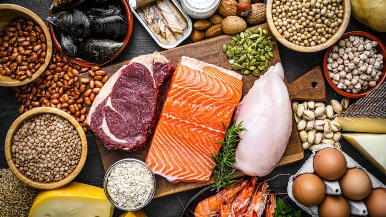 alimentos-ricos-en-proteinas-saludables.jpeg