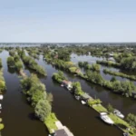 dronebeelden-boven-scheendijk.webp