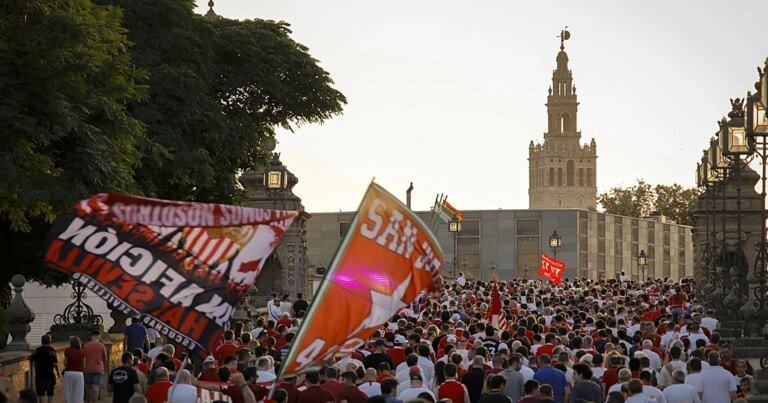 gomez-manifa-U65716834571EEQ-1200x630@diario_abc.jpg