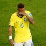 huilende-neymar-maakt-na-918-dagen-rentree-voor-brazilie-was-heel-zenuwachtig.jpg