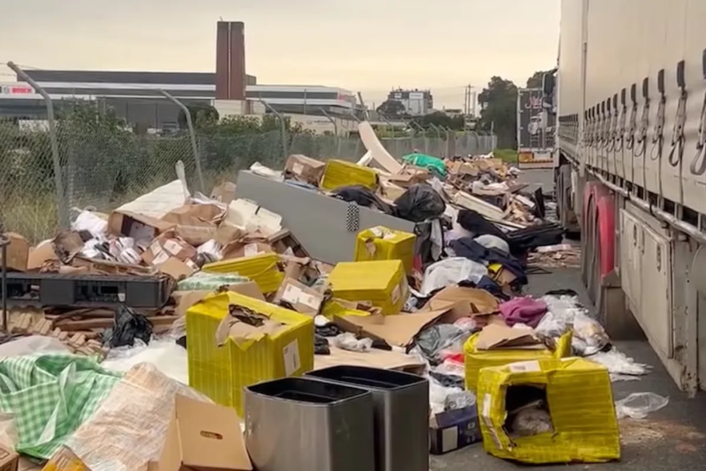 illegal-dumping_4039.png