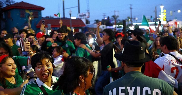 mexico-reuters-U28635752663ZHo-1200x630@diario_abc.JPG