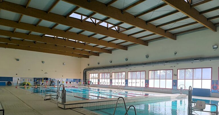 piscina_bellavista-U55565262460TyB-1200x630@diario_abc.jpeg