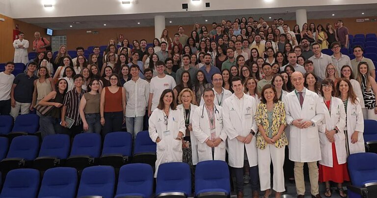 residentes-fotofamilia-cordoba-kL1E-1200x630@diario_abc.JPG