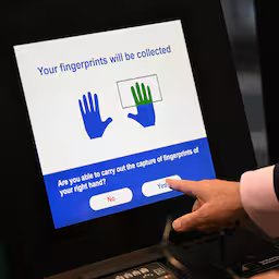rome-legt-omstreden-eu-grenssysteem-tijdelijk-stil-vanwege-chaos-op-luchthavens.jpg