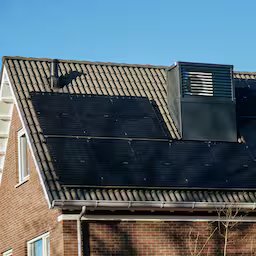 salderen-stopt-in-2027-wat-moet-je-daar-nou-mee-als-zonnepaneleneigenaar.jpg