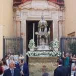 salida-custodia-triana-U00580623107luT-1200x630@diario_abc.png