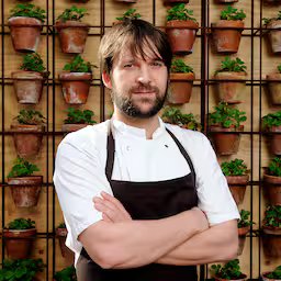 sterrenrestaurant-noma-weer-open-met-andere-rol-voor-in-opspraak-geraakte-chef.jpg