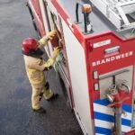 tientallen-bewoners-hun-huis-uit-vanwege-brand-in-visrokerij-scheveningen.jpg