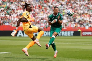 toronto-ontario-june-26-mory-diaw-23-of-senegal-and-ali-alhamadi-9-of-iraq-compete-for-the-ball-duri.webp