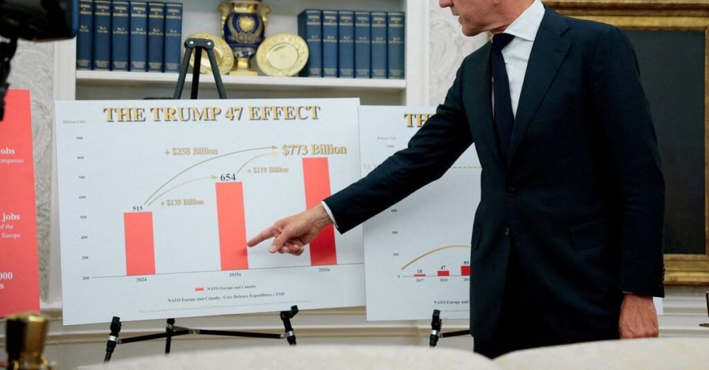 030726BUI_2034668922_trumprutte2.jpg