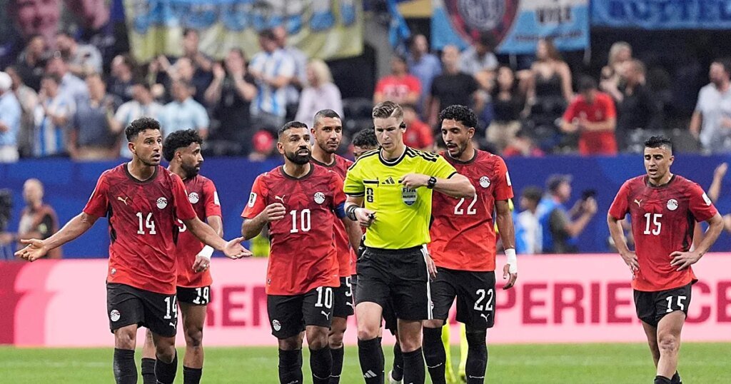 arbitro-egipto-letexier-U78227045721nFT-1200x630@diario_abc.jpg