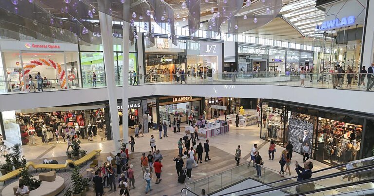 centro-comercial-lagoh-U24464884628oGi-1200x630@diario_abc.jpg