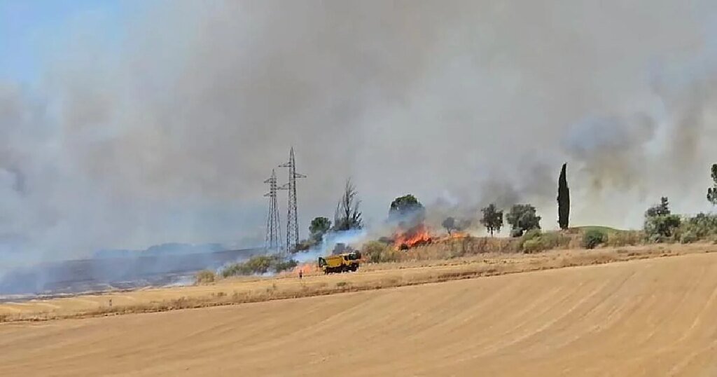 incendio-guillena-estabilizado-k7QE-1200x630@diario_abc.jpeg