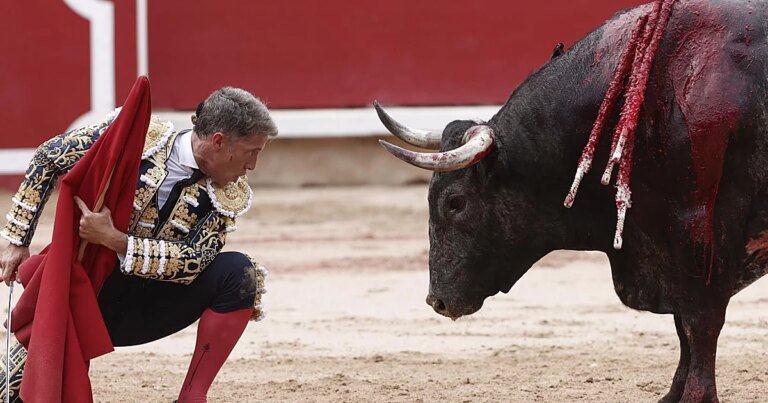 manuel7-U67831846258ypM-1200x630@diario_abc.jpg